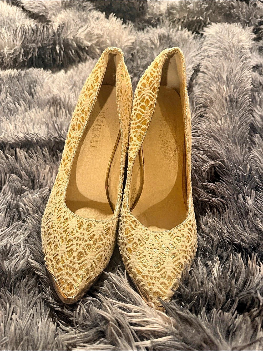 Gold Lace Pointed-Toe Heels Like New
